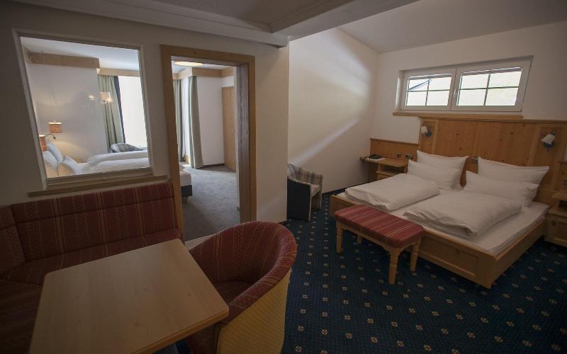 Hotel Tirolerhof - Oda