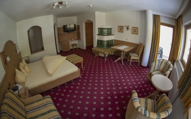 Hotel Tirolerhof - Oda