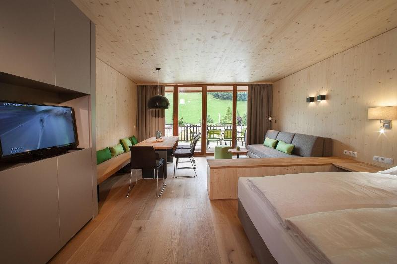 natürlich Hell. Aparthotel & Camping - Oda