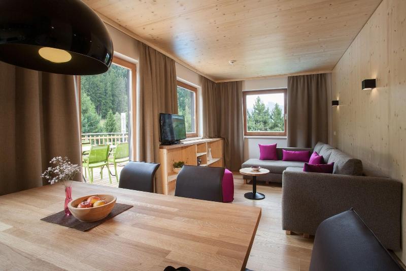 natürlich Hell. Aparthotel & Camping - Oda