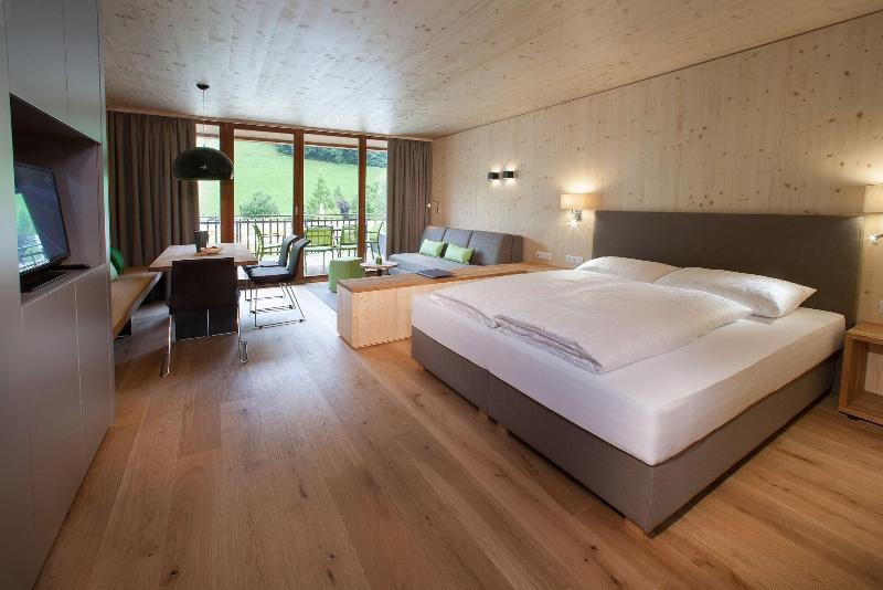 natürlich Hell. Aparthotel & Camping - Oda