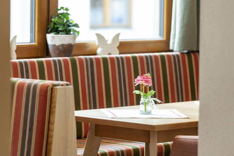 Hotel Tirolerhof - Lobi