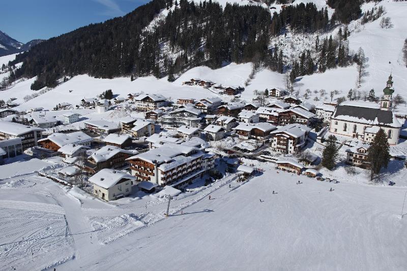 Hotel Tirolerhof - Genel