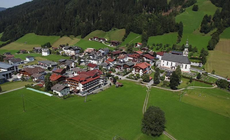 Hotel Tirolerhof - Genel