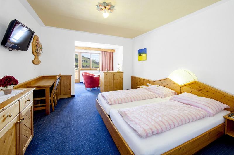 Hotel Tirolerhof - Oda