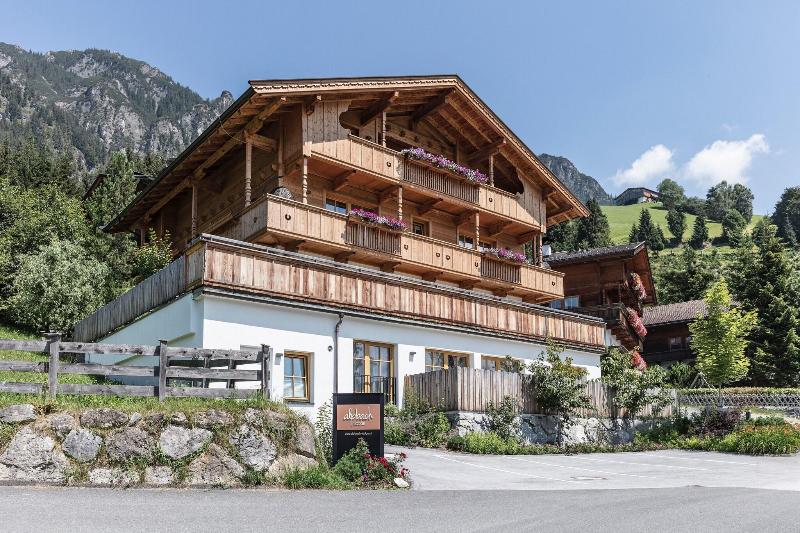 Alpbach Lodge Chalet Superior - Genel