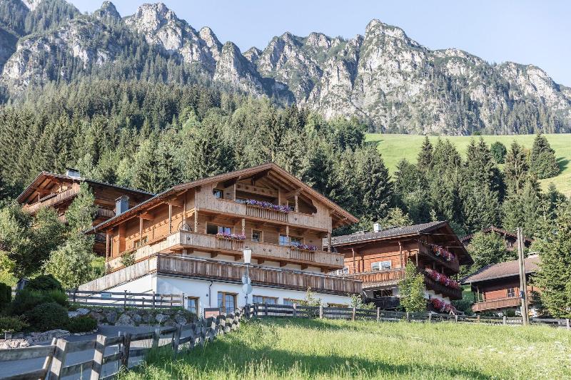 Alpbach Lodge Chalet Superior - Genel