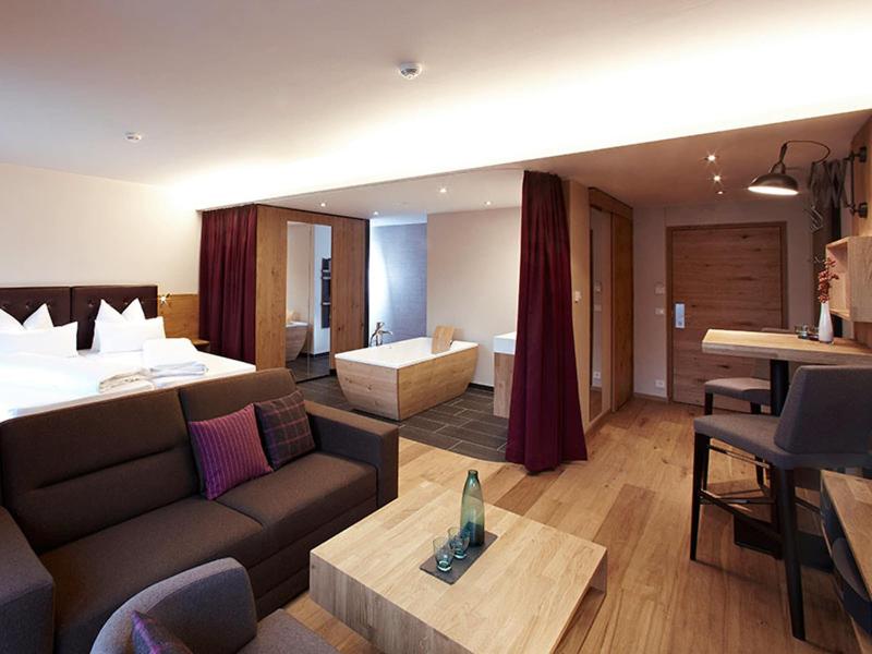 Anthony's Life & Style Hotel - Oda