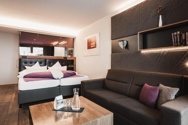 Anthony's Life & Style Hotel - Oda