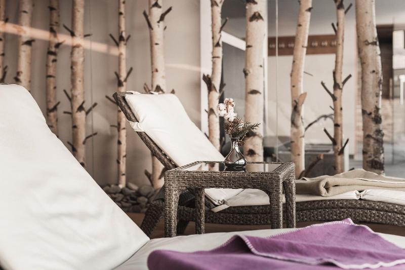 Anthony's Life & Style Hotel - Teras
