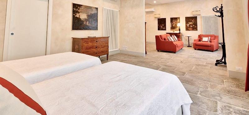 Palazzo Mantua Benavides Suites And Apartments - Oda