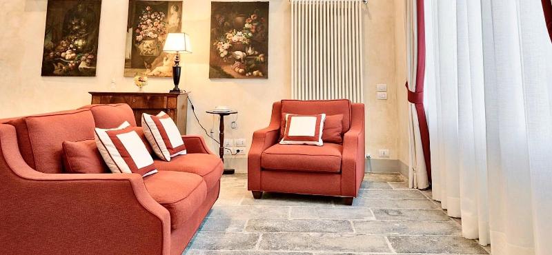 Palazzo Mantua Benavides Suites And Apartments - Oda