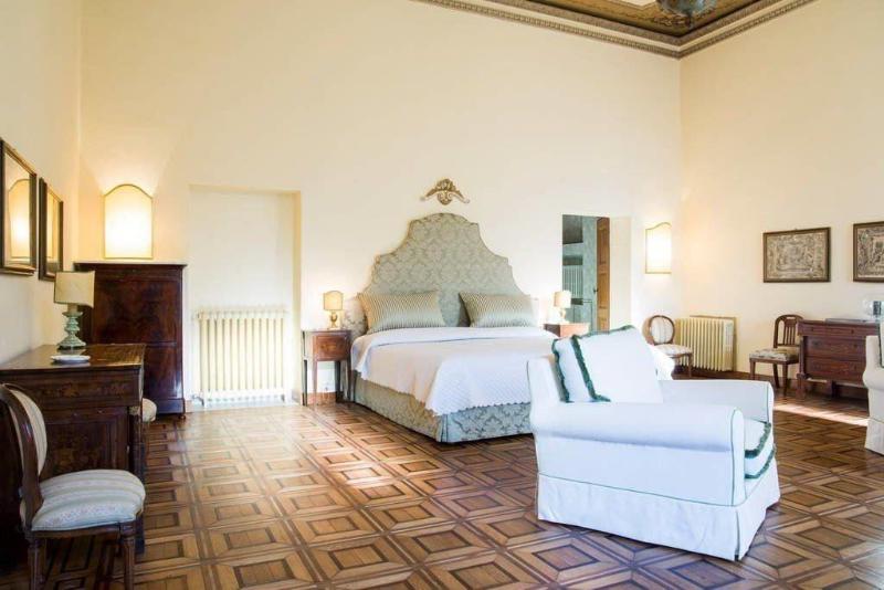 Palazzo Mantua Benavides Suites And Apartments - Oda