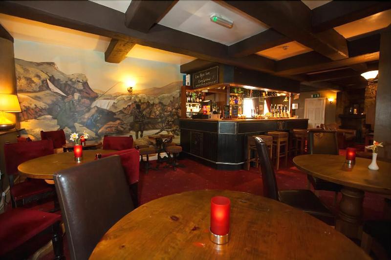 Charles Cotton Hotel - Bar