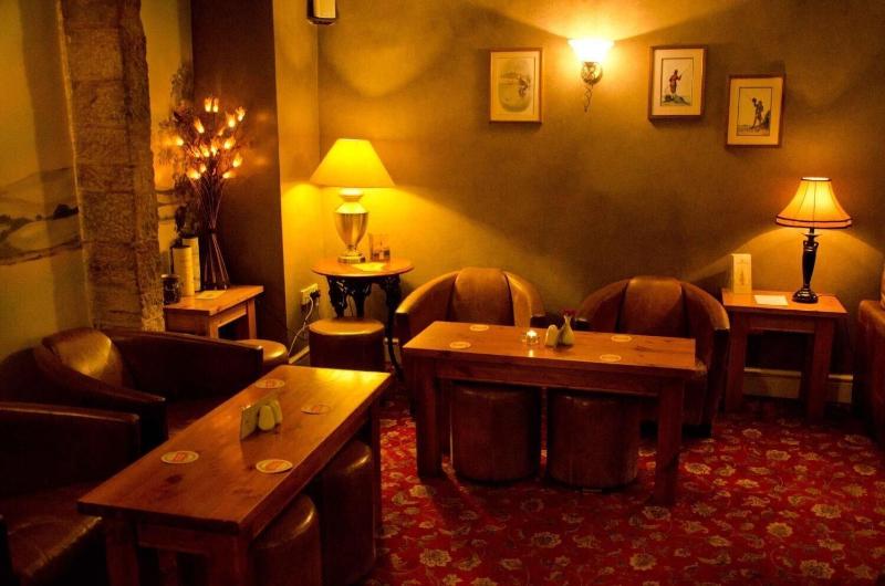 Charles Cotton Hotel - Lobi