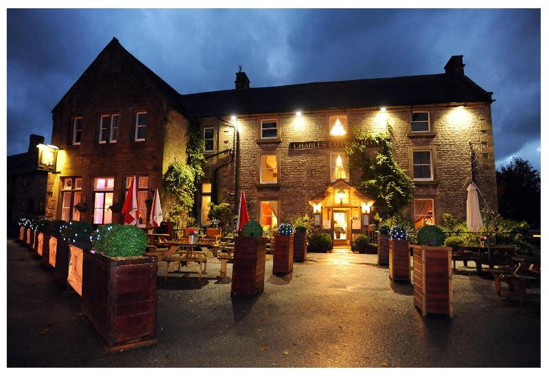 Charles Cotton Hotel - Genel