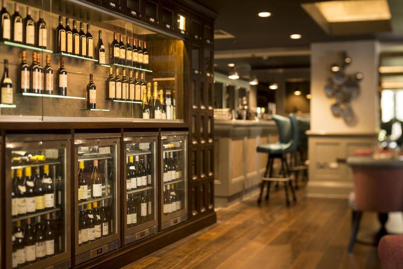 West Park Hotel - Bar