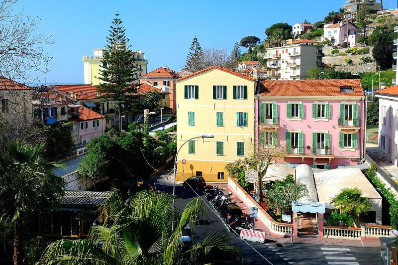 Albergo Giuan Arma Di Taggia - Genel