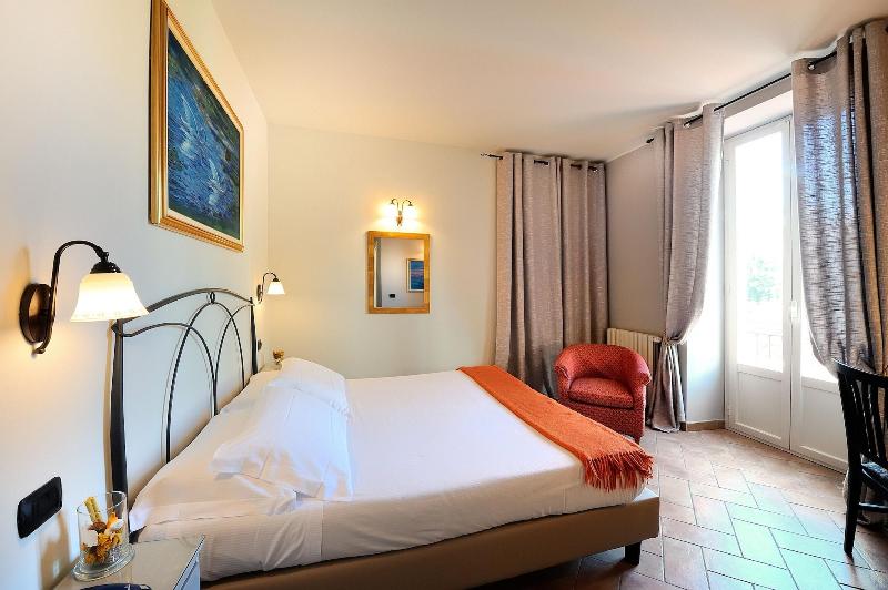 Albergo Giuan Arma Di Taggia - Oda