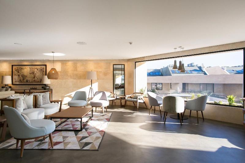 Four Points By Sheraton Sesimbra - Lobi