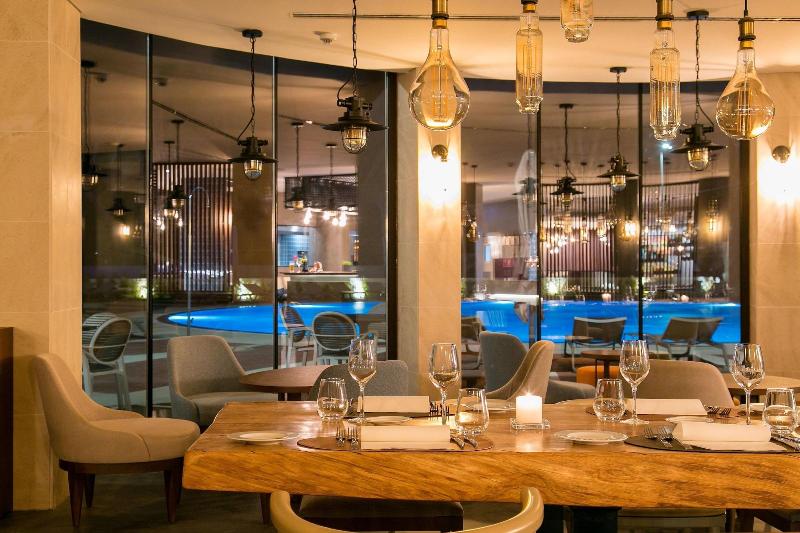Four Points By Sheraton Sesimbra - Lobi