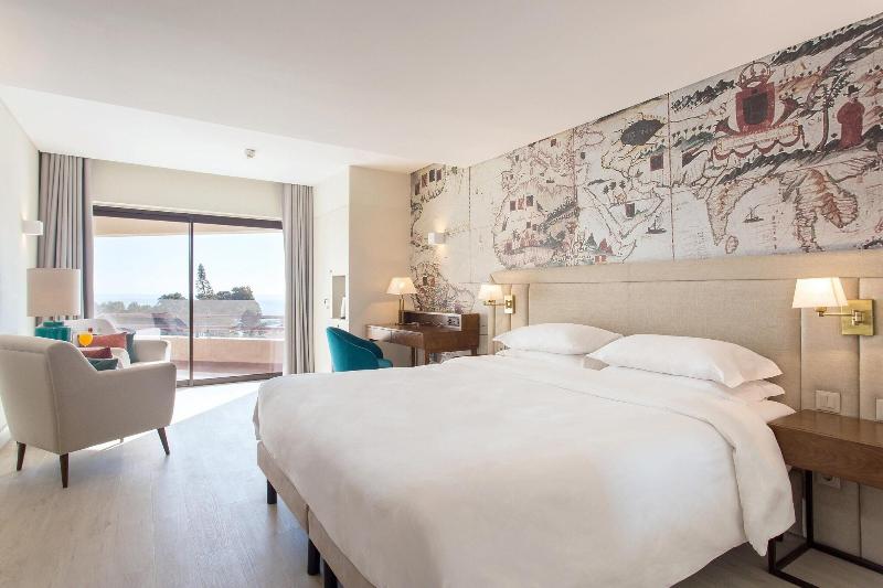 Four Points By Sheraton Sesimbra - Havuz