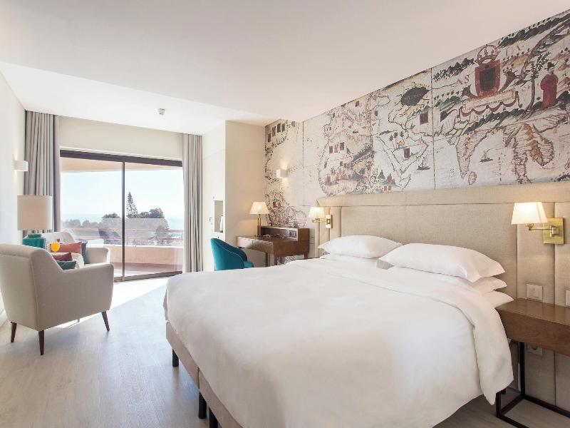 Four Points By Sheraton Sesimbra - Havuz