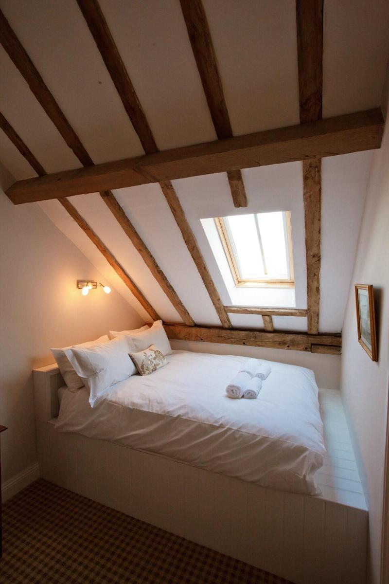 Creeksea Place Barns - Oda