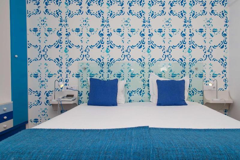 Aires Da Serra Hotel - Oda
