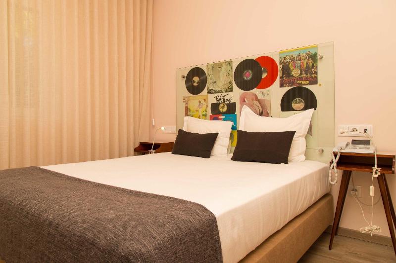 Aires Da Serra Hotel - Oda