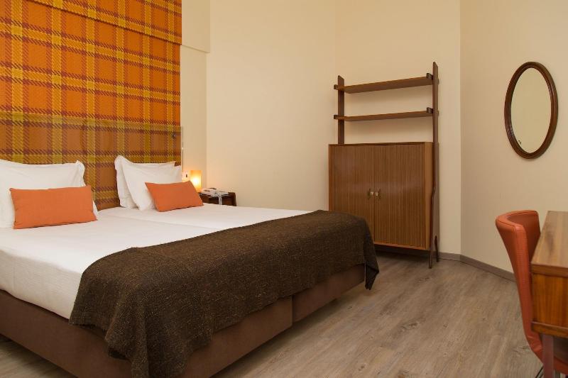 Aires Da Serra Hotel - Oda
