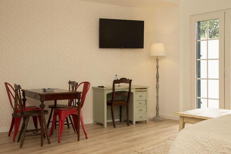Aires Da Serra Hotel - Oda