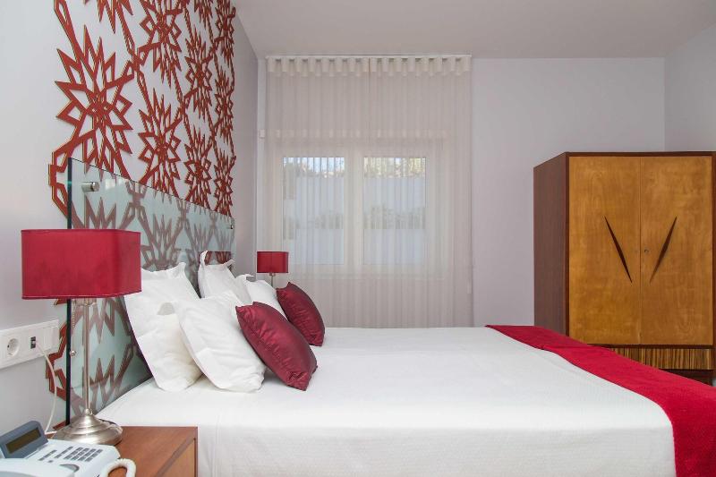Aires Da Serra Hotel - Oda