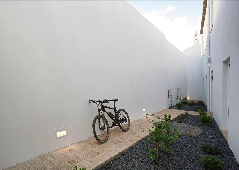Alte Tradition Guest House - Genel