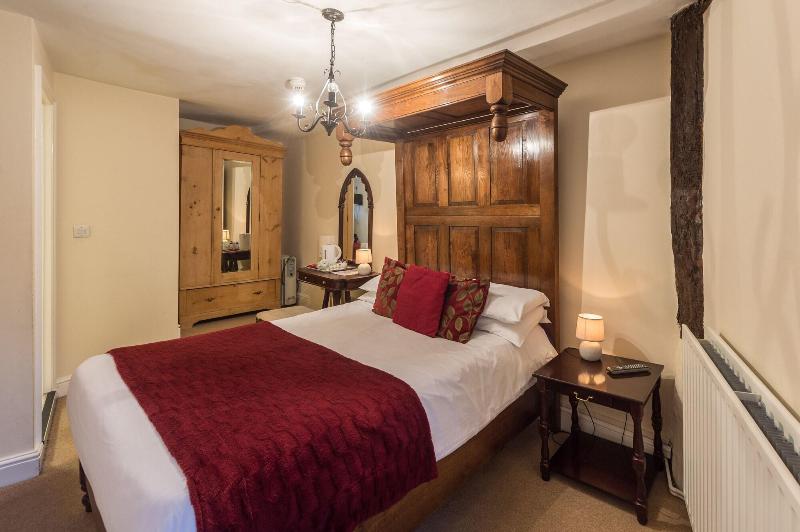 Cromwell's Inn - Oda