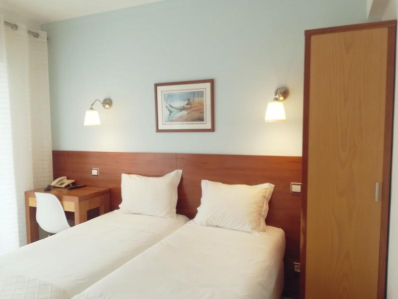 Hotel Santiago - Oda