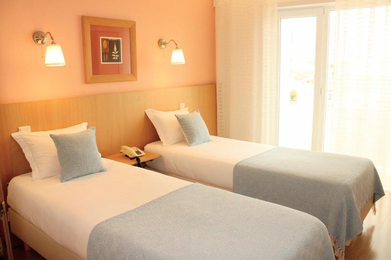 Hotel Santiago - Oda