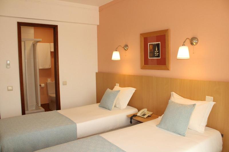 Hotel Santiago - Oda