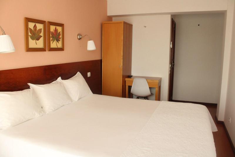 Hotel Santiago - Oda