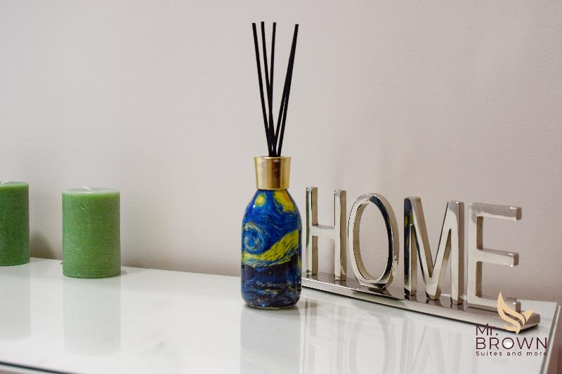 Mr Brown Home & Suite - Oda