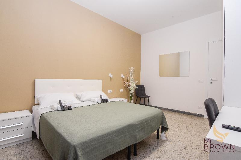 Mr Brown Home & Suite - Oda