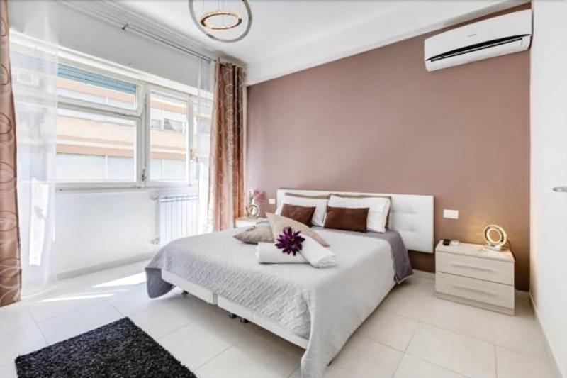 Mr Brown Home & Suite - Oda