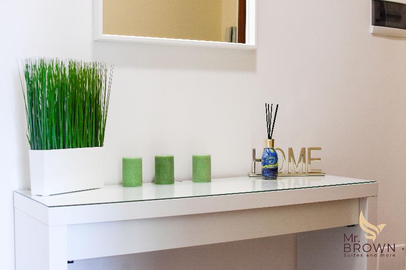 Mr Brown Home & Suite - Oda