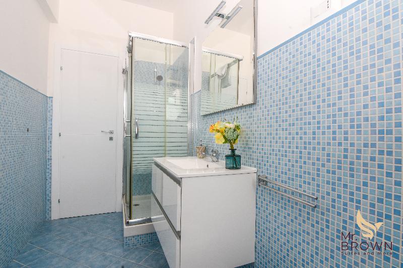 Mr Brown Home & Suite - Oda