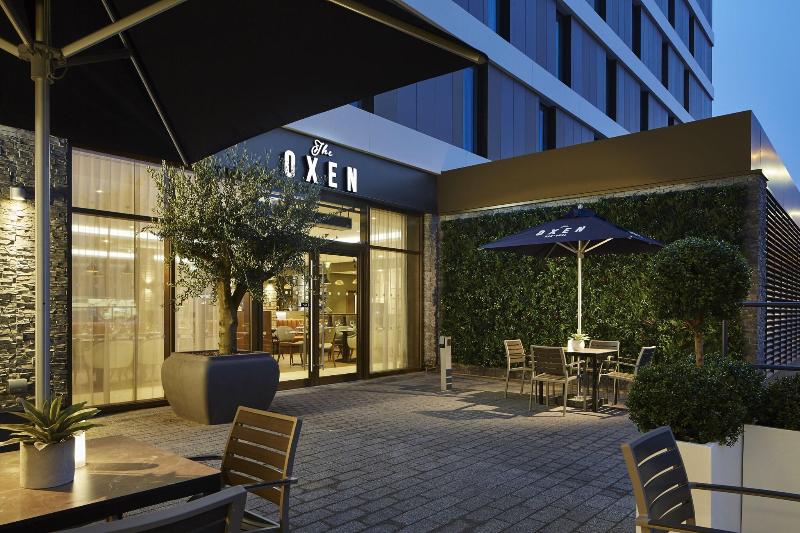 Courtyard By Marriott Oxford South - Teras