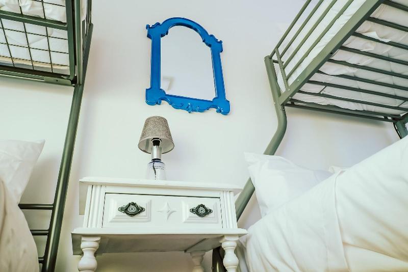 Help Yourself Hostels - Restelo - Oda