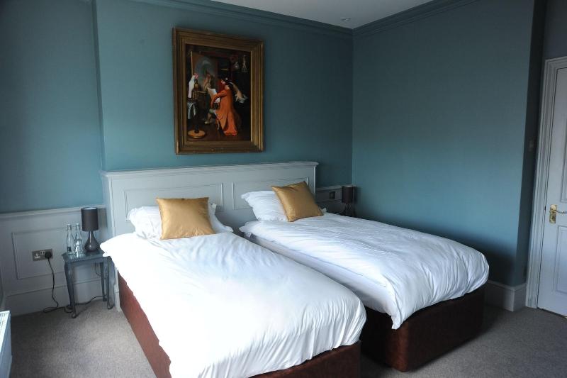 The Tunbridge Wells Hotel - Oda