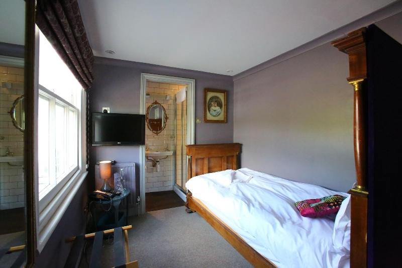 The Tunbridge Wells Hotel - Oda