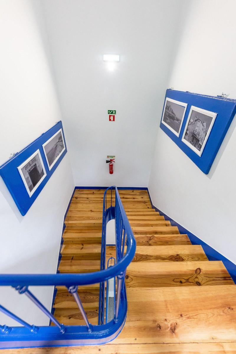 Help Yourself Hostels Parede - Lobi