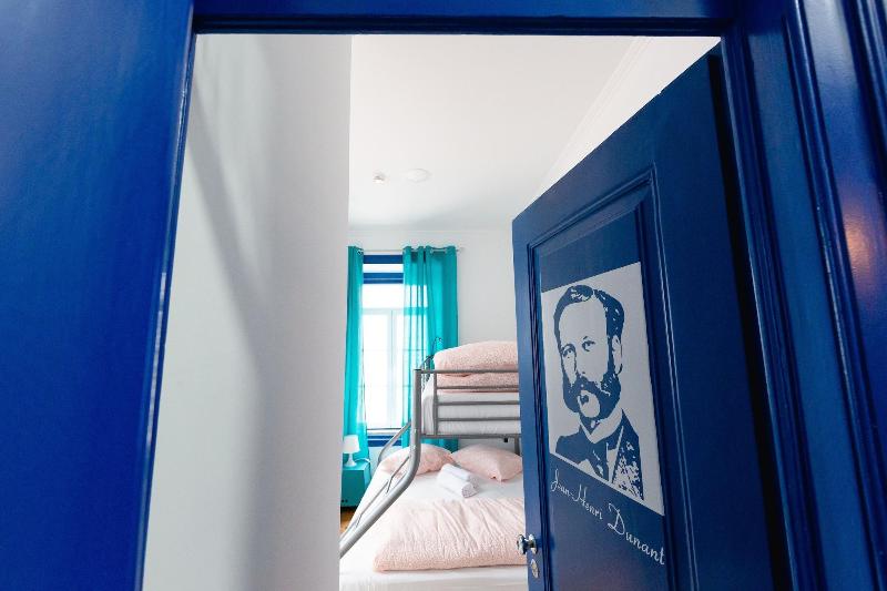 Help Yourself Hostels Parede - Oda